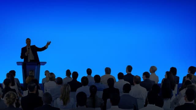 Percaya Diri dan Siap dalam Public Speaking